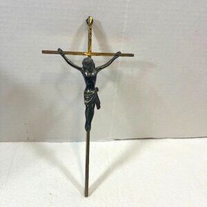 VTG 60's Brass Metal Pewter Jesus on Cross Crucifix Wall Hanging Religious10"x5"